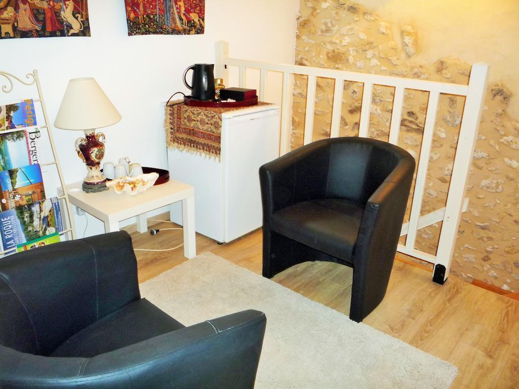Bed and Breakfast Chez Edell Monpazier Pokój zdjęcie